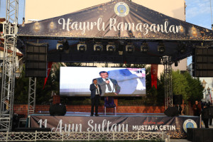 Gönül Sofralarının İlki Canbazlar Caddesi’nde Kuruldu